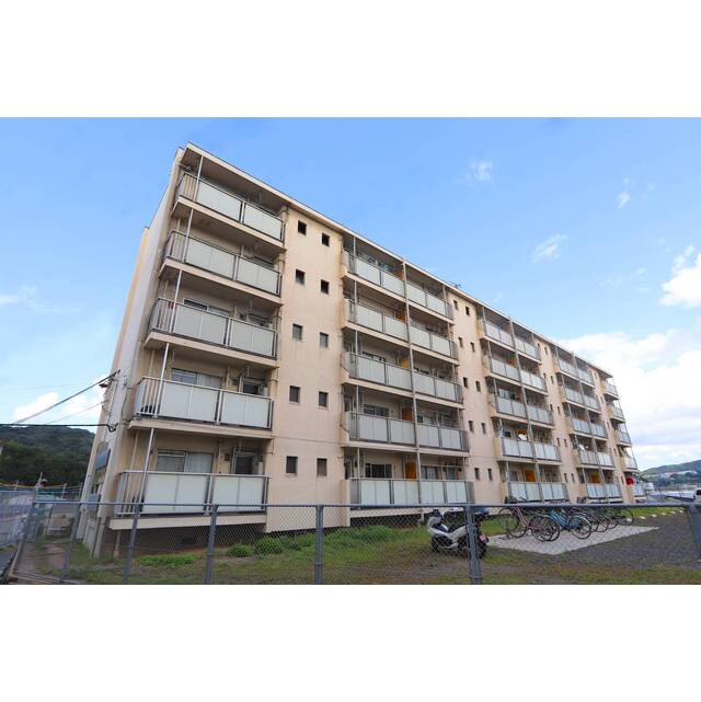 東福山駅より徒歩11分 築53年9ヶ月 5階建の賃貸物件