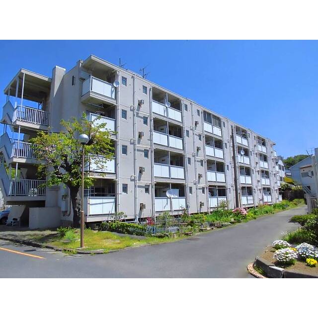 京急大津駅より徒歩13分 築62年1ヶ月 4階建の賃貸物件