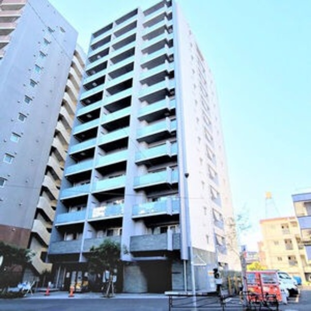 川崎駅より徒歩8分 築9年9ヶ月 13階建の賃貸物件