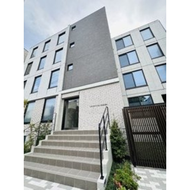 目黒駅より徒歩7分 新築 4階建の賃貸物件