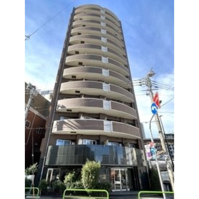 三田駅より徒歩7分 築22年4ヶ月 13階建の賃貸物件