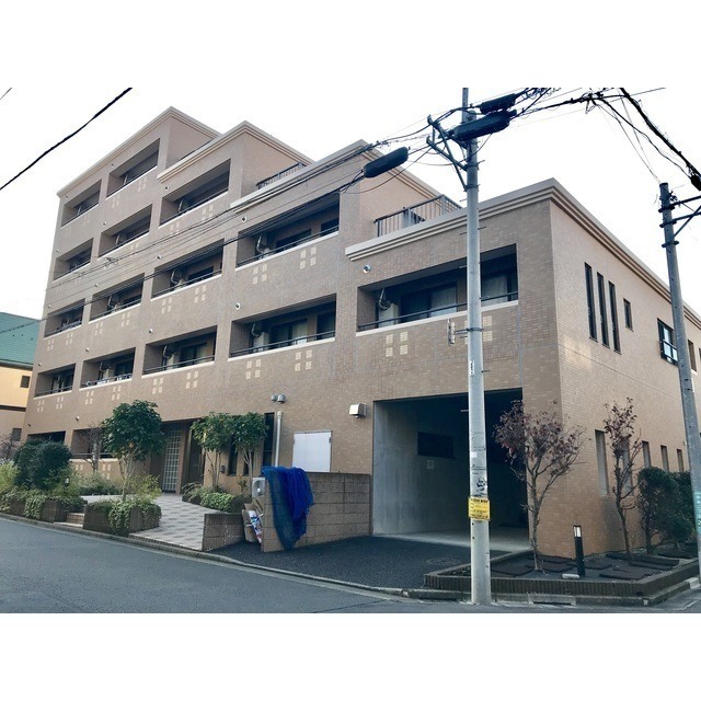 中野坂上駅より徒歩5分 築21年7ヶ月 5階建の賃貸物件