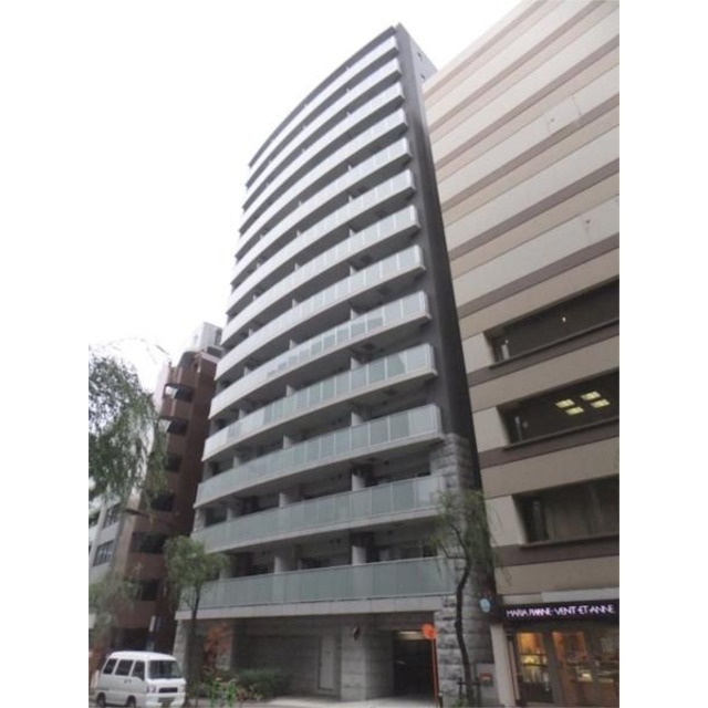 新富町駅より徒歩2分 築18年3ヶ月 14階建の賃貸物件