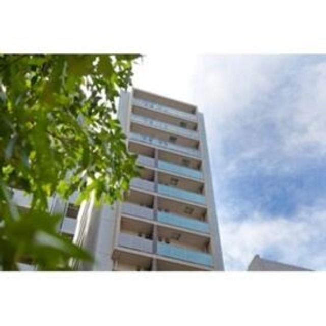 新御徒町駅より徒歩3分 築13年2ヶ月 14階建の賃貸物件