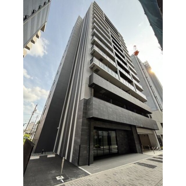 丸の内駅より徒歩9分 築1年6ヶ月 14階建の賃貸物件