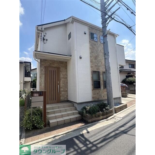 三鷹台駅より徒歩5分 築6年 2階建の賃貸物件