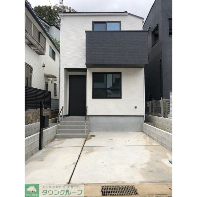 北小金駅より徒歩11分 築2年4ヶ月 2階建の賃貸物件