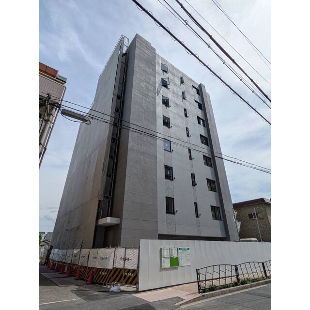 江坂駅より徒歩10分 新築 8階建の賃貸物件