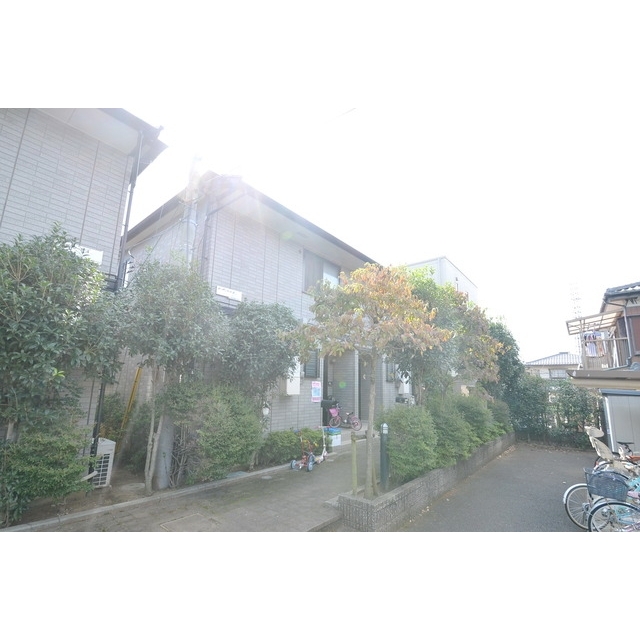 日進駅より徒歩4分 築27年2ヶ月 2階建の賃貸物件