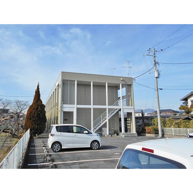 愛甲石田駅よりバス14分 徒歩1分 築25年7ヶ月 2階建の賃貸物件