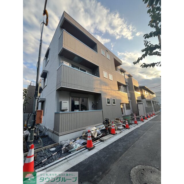 志村三丁目駅より徒歩7分 新築 3階建の賃貸物件