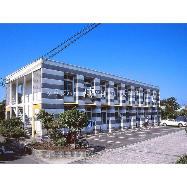 長後駅よりバス16分 徒歩2分 築26年3ヶ月 2階建の賃貸物件