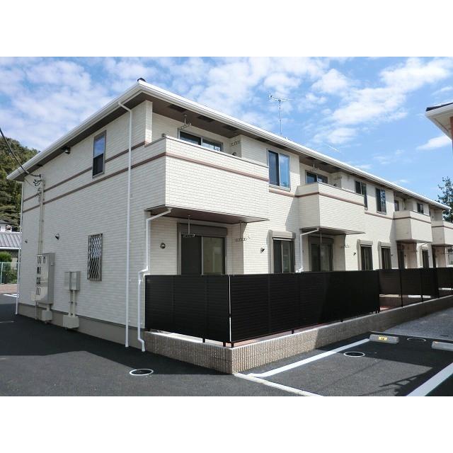 町田駅よりバス20分 徒歩2分 築12年2ヶ月 2階建の賃貸物件