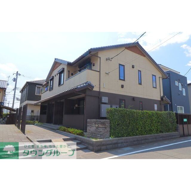 吉川美南駅より徒歩6分 築8年7ヶ月 2階建の賃貸物件