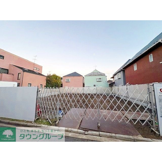 井土ヶ谷駅より徒歩9分 新築 3階建の賃貸物件