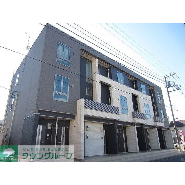 くぬぎ山駅より徒歩15分 築13年10ヶ月 3階建の賃貸物件