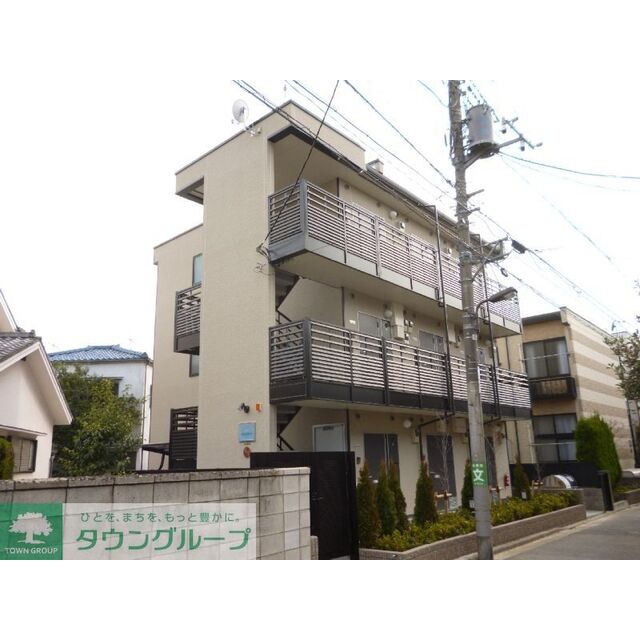 大師前駅より徒歩5分 築13年8ヶ月 3階建の賃貸物件