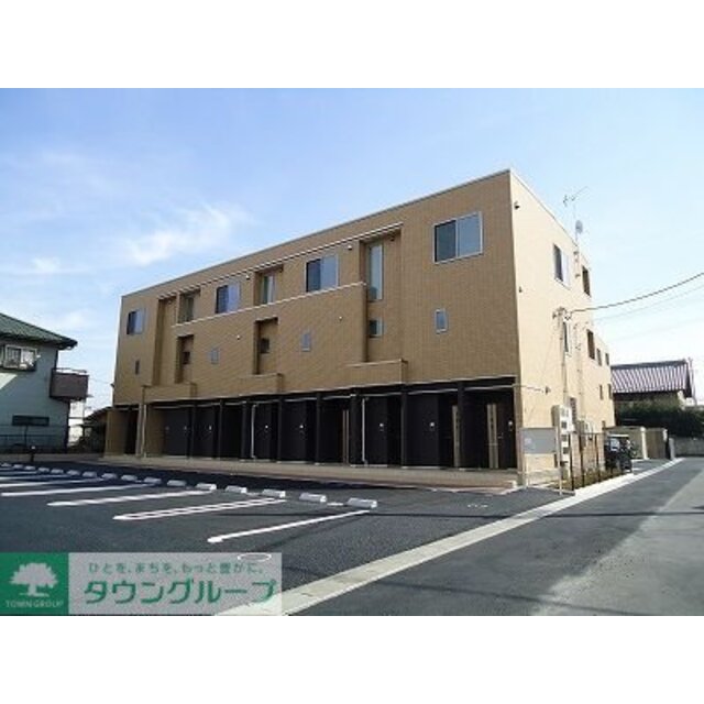 新伊勢崎駅より徒歩14分 築7年9ヶ月 3階建の賃貸物件