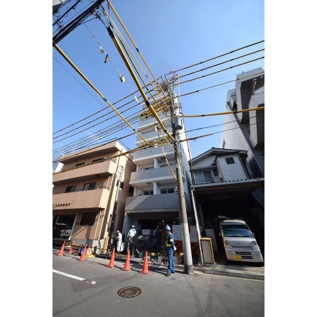 住吉駅より徒歩11分 築7年5ヶ月 9階建の賃貸物件