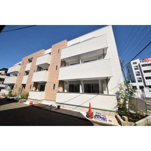 八王子駅より徒歩14分 築8年1ヶ月 3階建の賃貸物件