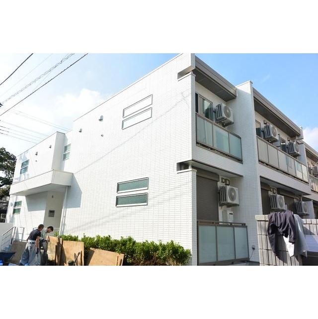 阿佐ヶ谷駅より徒歩10分 築11年2ヶ月 2階建の賃貸物件