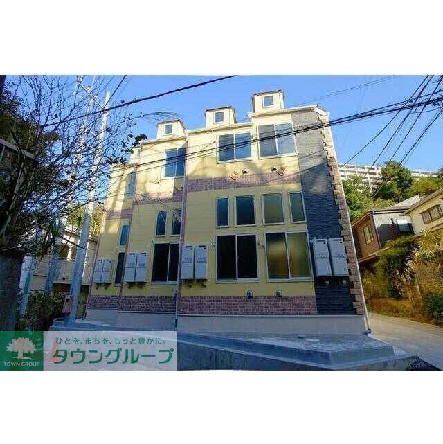 追浜駅より徒歩8分 築7年2ヶ月 2階建の賃貸物件