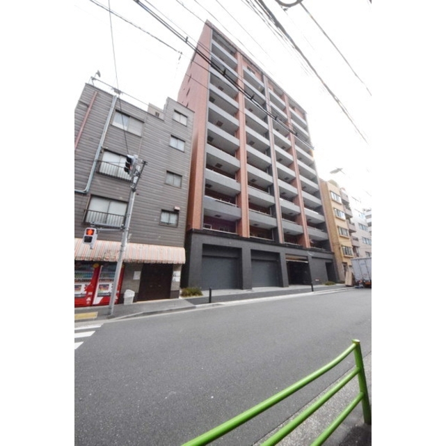 東日本橋駅より徒歩3分 築10年 11階建の賃貸物件