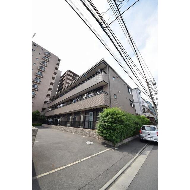 浮間舟渡駅より徒歩4分 築14年8ヶ月 3階建の賃貸物件