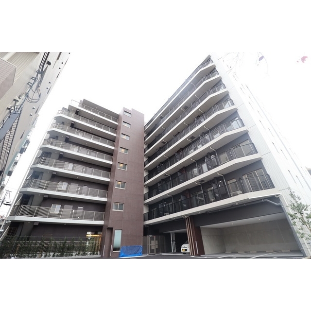 上石神井駅より徒歩7分 築5年 8階建の賃貸物件