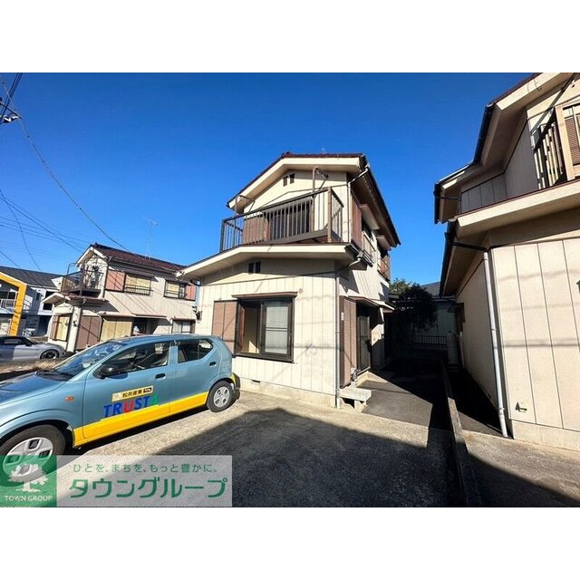 北越谷駅よりバス7分 徒歩8分 築36年10ヶ月 2階建の賃貸物件