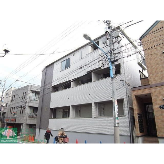 新井薬師前駅より徒歩6分 築13年11ヶ月 3階建の賃貸物件