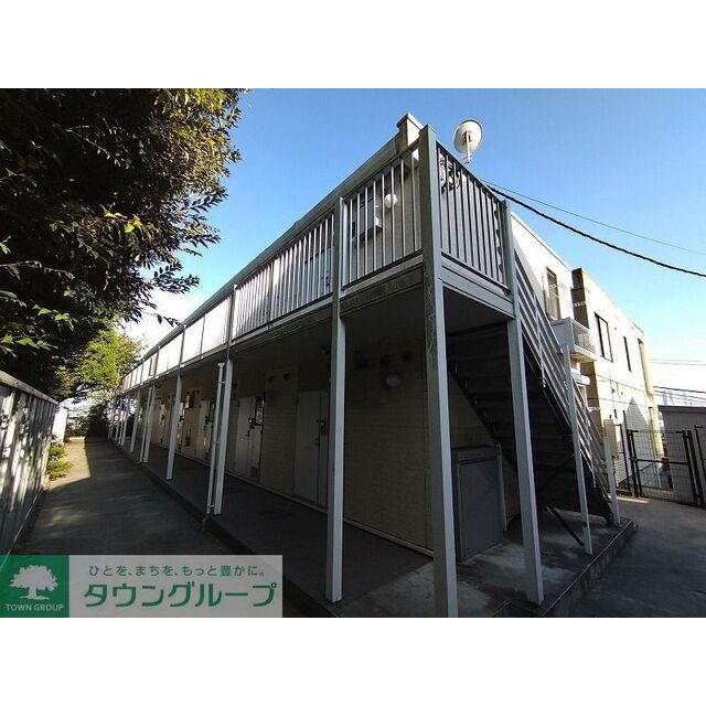 白楽駅より徒歩4分 築13年9ヶ月 2階建の賃貸物件