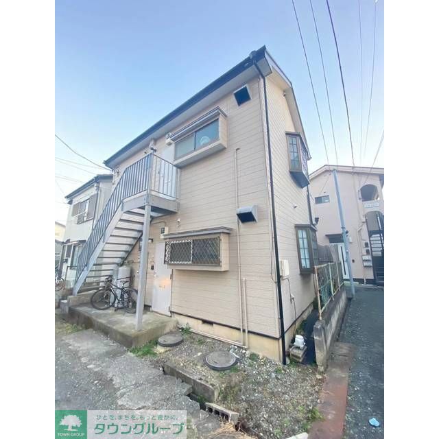 蕨駅より徒歩15分 築33年 2階建の賃貸物件