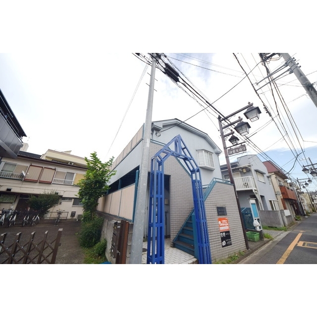 清瀬駅より徒歩8分 築37年8ヶ月 2階建の賃貸物件