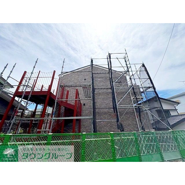 上大岡駅より徒歩12分 新築 3階建の賃貸物件