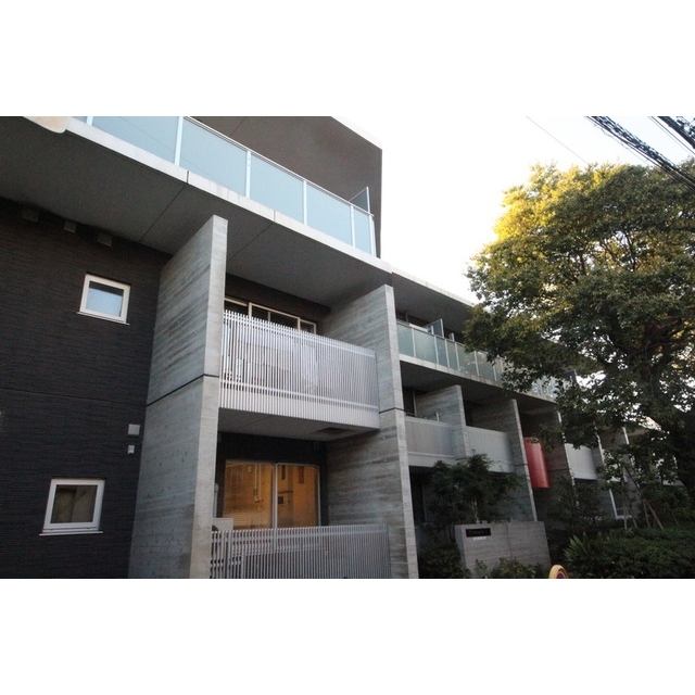 コンフォリア中落合の賃貸物件