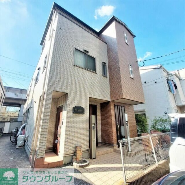 平和島駅より徒歩4分 築18年8ヶ月 3階建の賃貸物件