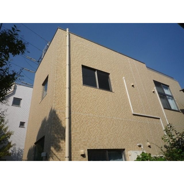 上北沢駅より徒歩12分 築17年10ヶ月 2階建の賃貸物件