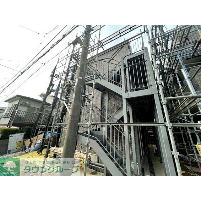 衣笠駅より徒歩11分 新築 3階建の賃貸物件