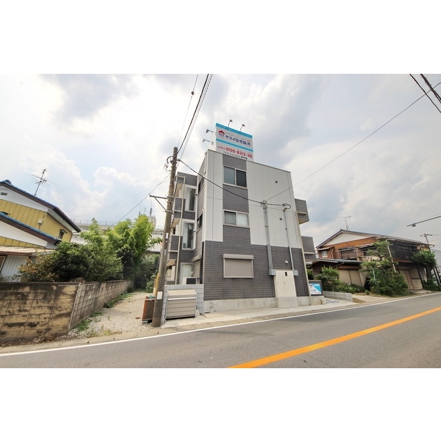 大町駅より徒歩4分 築8年1ヶ月 3階建の賃貸物件