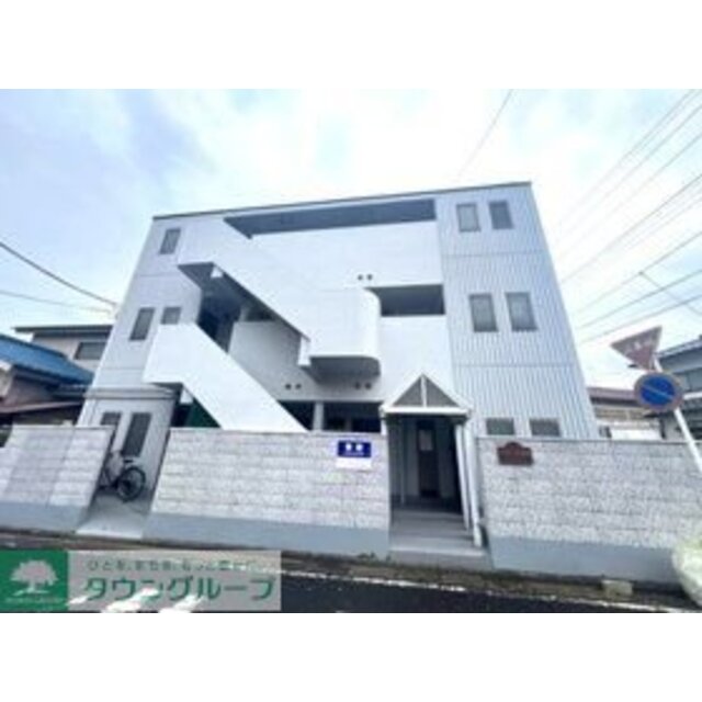 新三郷駅より徒歩22分 築37年5ヶ月 3階建の賃貸物件