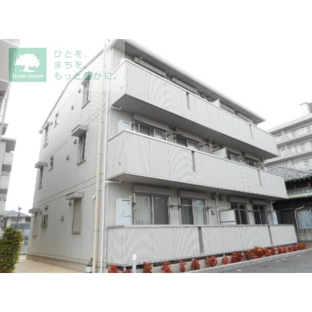 原木中山駅より徒歩13分 築10年8ヶ月 3階建の賃貸物件