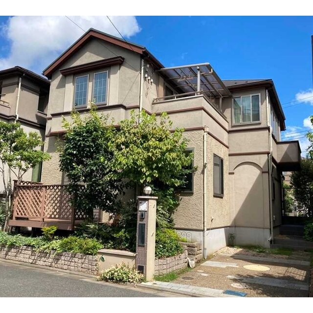 稲毛駅より徒歩15分 築11年9ヶ月 2階建の賃貸物件