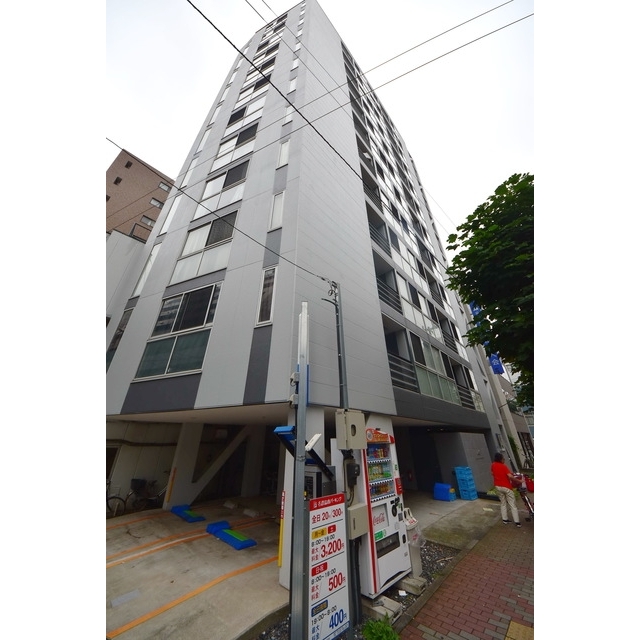 八丁堀駅より徒歩4分 築21年11ヶ月 12階建の賃貸物件