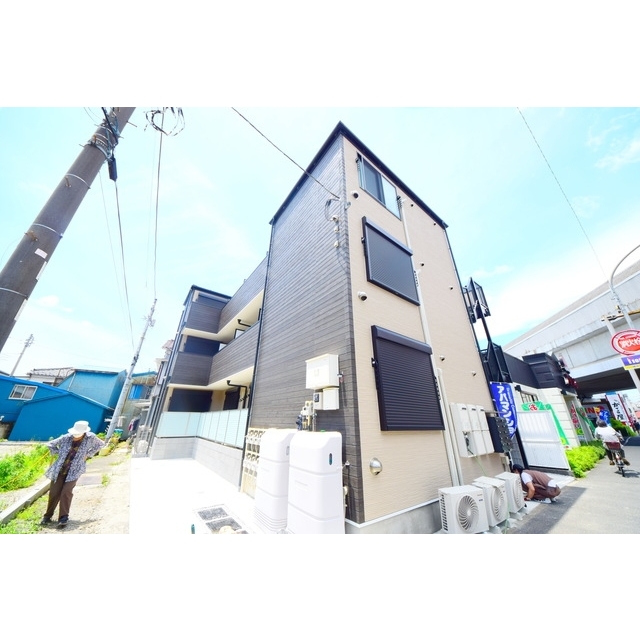 セレーナ神之木町の賃貸物件