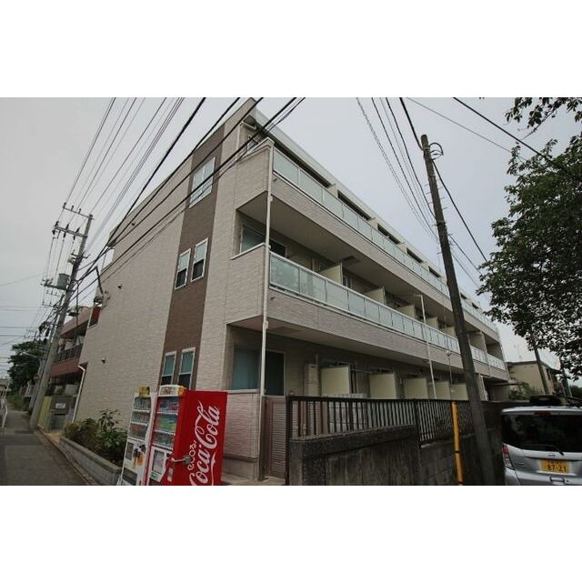 京成津田沼駅より徒歩12分 築12年8ヶ月 3階建の賃貸物件