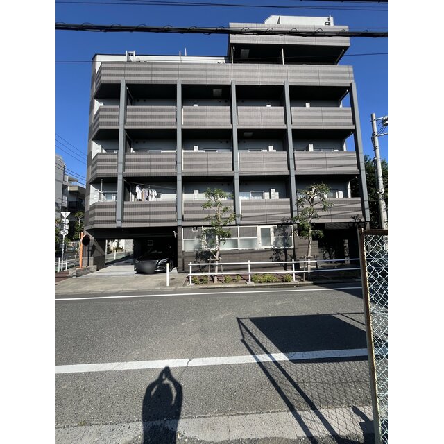 西台駅より徒歩6分 築8年6ヶ月 6階建の賃貸物件