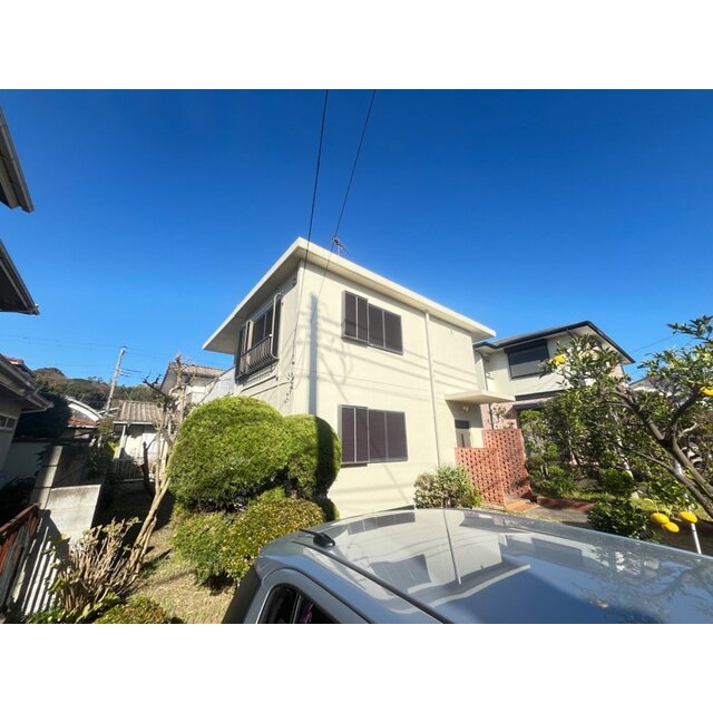 七里ヶ浜駅より徒歩13分 築53年8ヶ月 2階建の賃貸物件