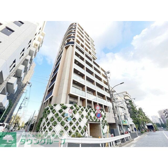 表参道駅より徒歩14分 築2年2ヶ月 12階建の賃貸物件