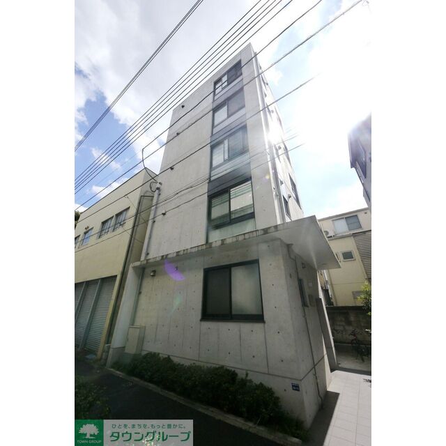 志村三丁目駅より徒歩8分 築7年10ヶ月 5階建の賃貸物件